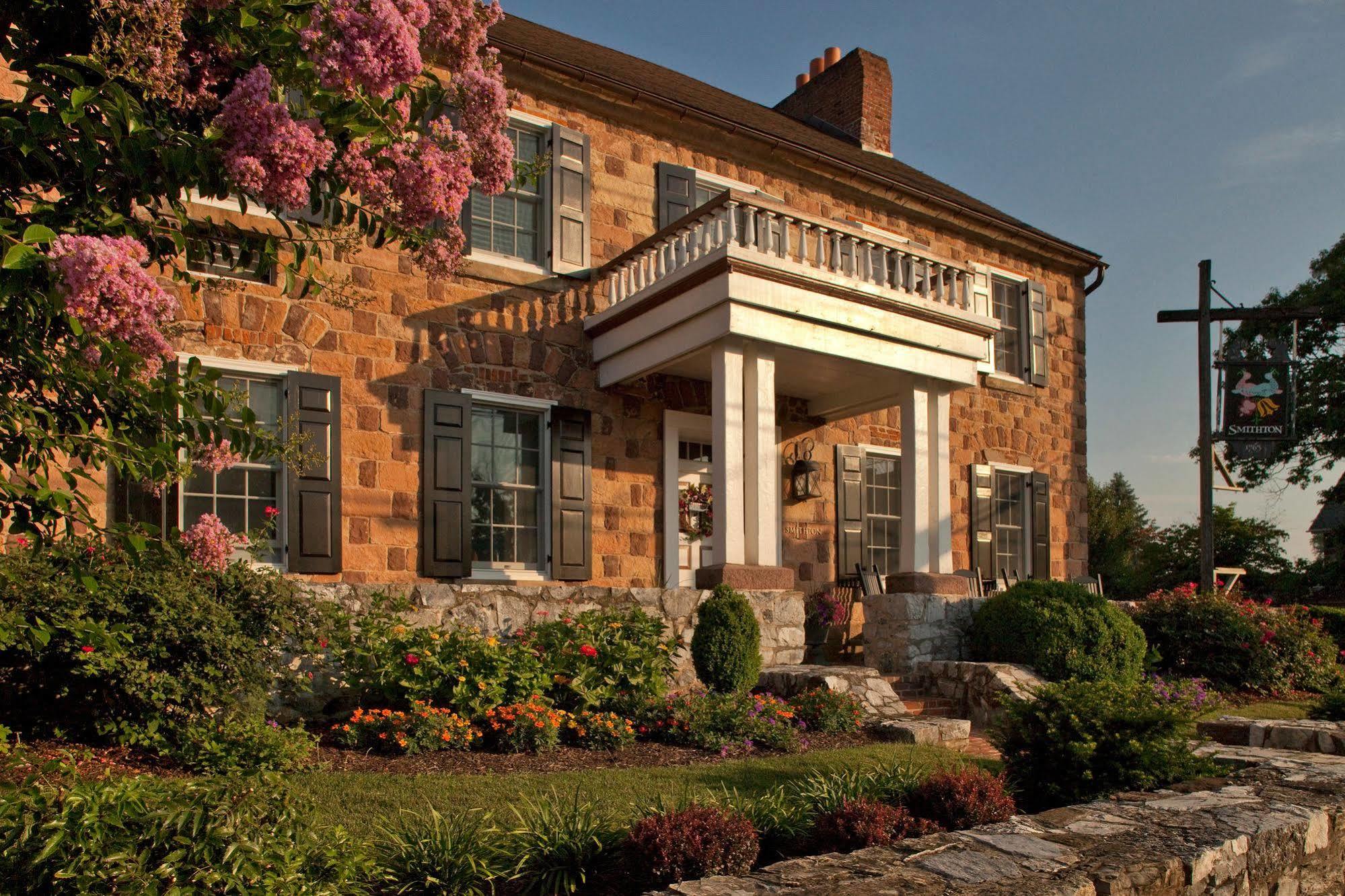 Historic Smithton Inn Ephrata Exteriör bild